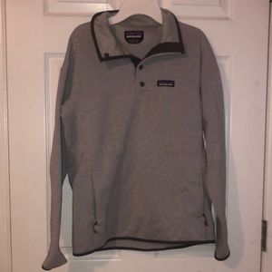 Women’s Patagonia Sweatshirt